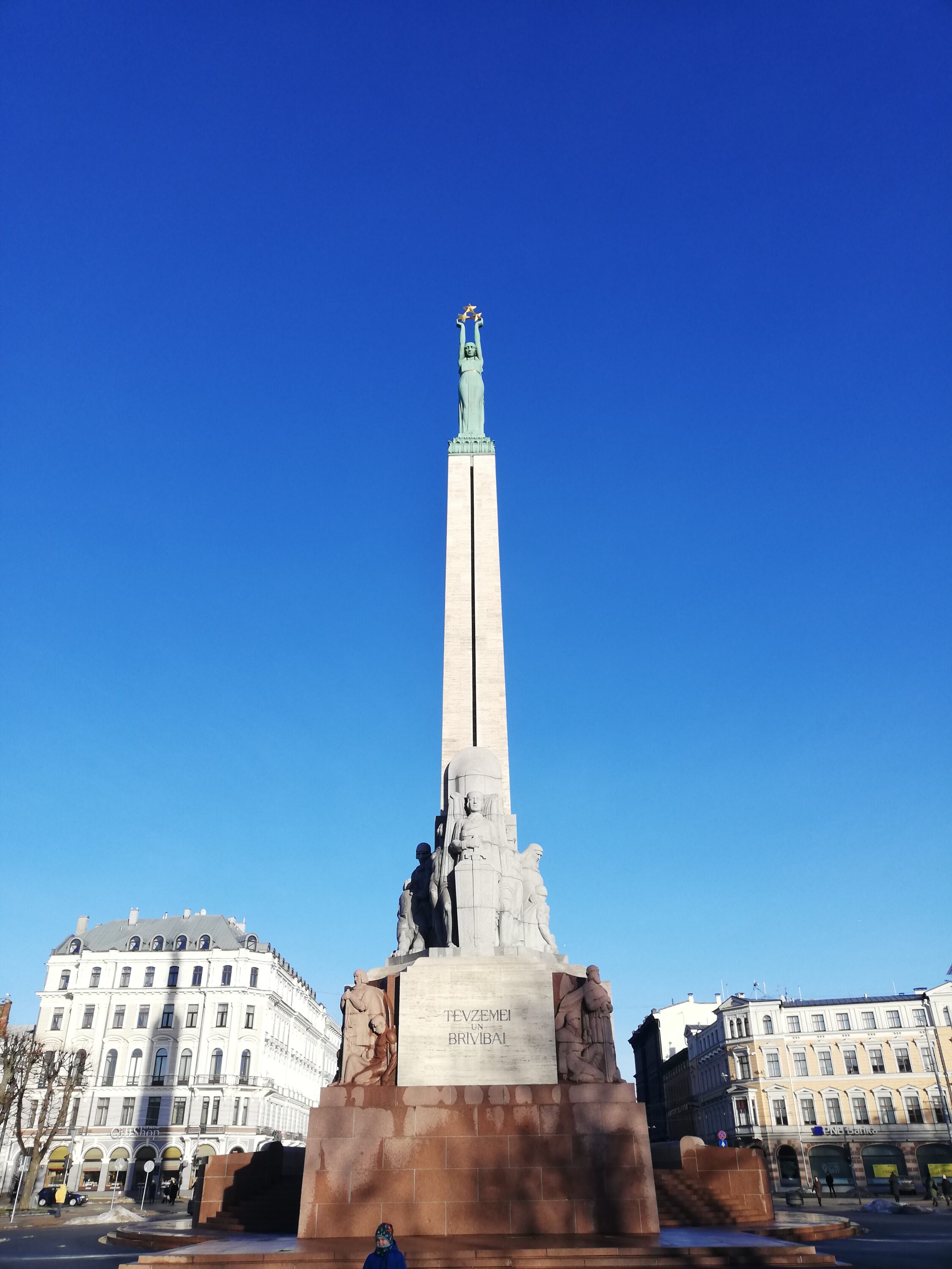 Riga_Szabadság_emlékmű